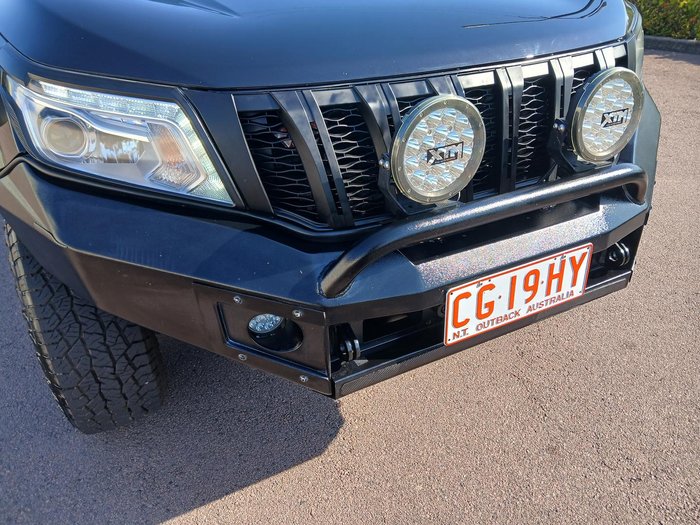 2017 Nissan Navara ST