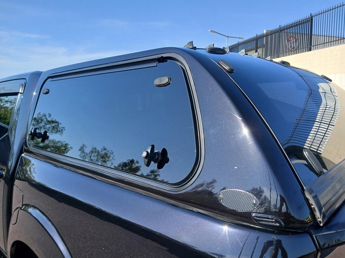 2017 Nissan Navara ST