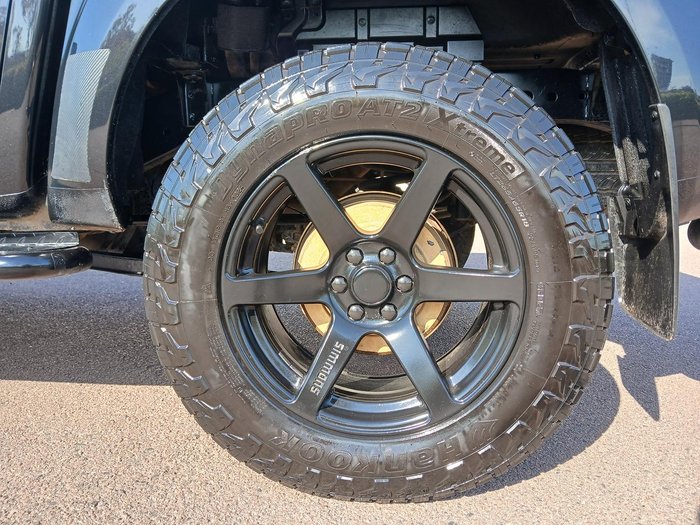 2017 Nissan Navara ST