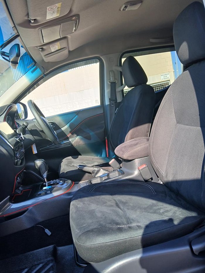 2017 Nissan Navara ST