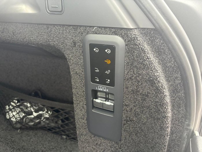 2025 Land Rover Range Rover D350 HSE L460 MY25 AWD Ostuni Pearl White