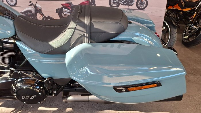 2024 Harley-davidson FLTRX ROAD GLIDE (117) SHARKSKIN BLUE