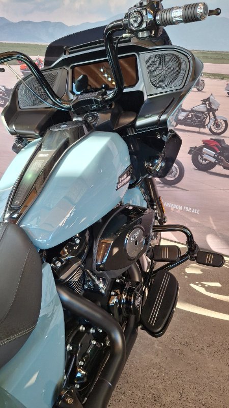 2024 Harley-davidson FLTRX ROAD GLIDE (117) SHARKSKIN BLUE