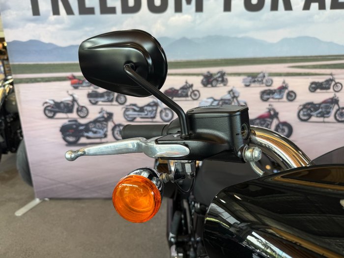 2024 Harley-davidson FLSB SPORT GLIDE (107) Vivid Black