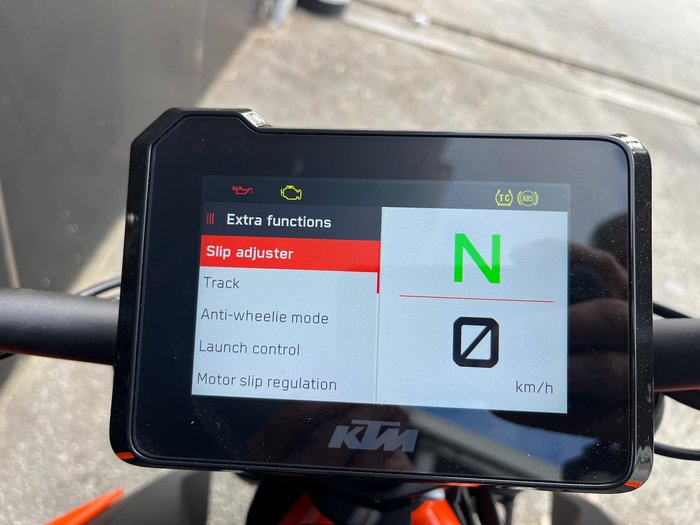 2021 KTM 1290 Super Duke R Super Duke Orange