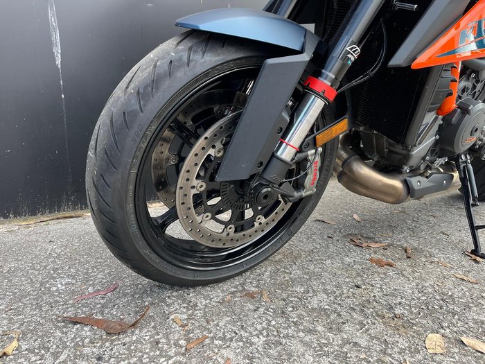 2021 KTM 1290 Super Duke R Super Duke Orange