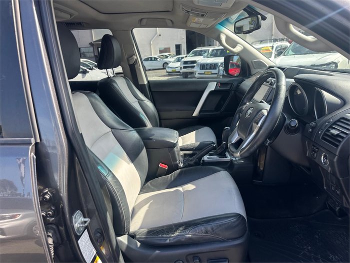 2015 TOYOTA LANDCRUISER PRADO ALTITUDE (4x4)