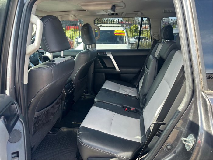 2015 TOYOTA LANDCRUISER PRADO ALTITUDE (4x4)