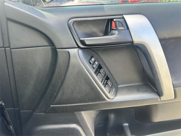 2015 TOYOTA LANDCRUISER PRADO ALTITUDE (4x4)