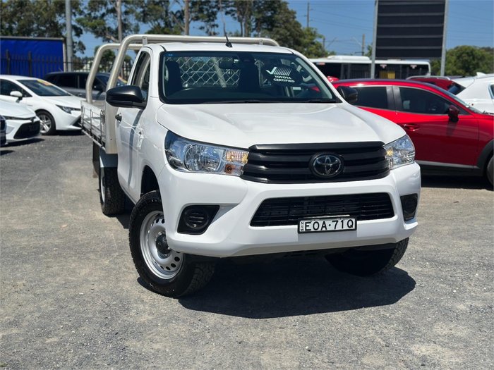 2021 TOYOTA HILUX WORKMATE (4x2)