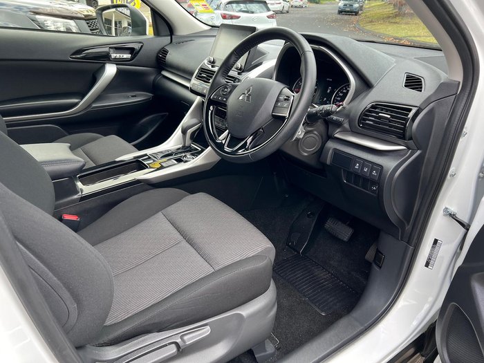 2025 Mitsubishi Eclipse Cross LS