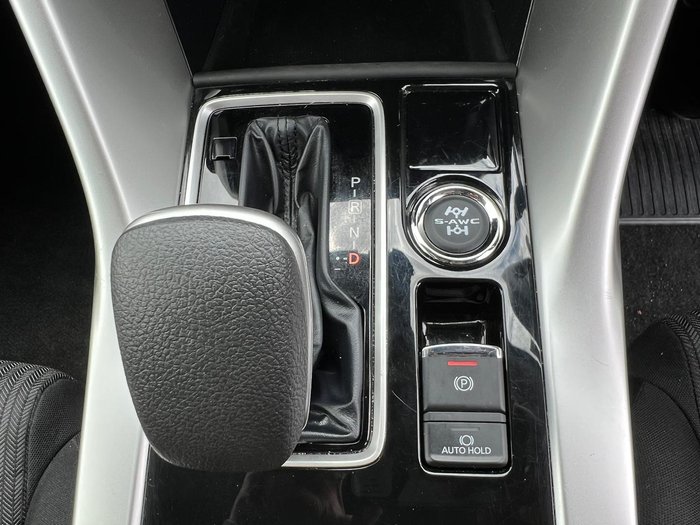 2025 Mitsubishi Eclipse Cross LS