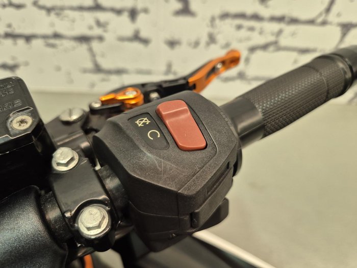 2015 KTM RC 390 RC White