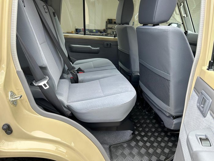 2024 Toyota Landcruiser GXL