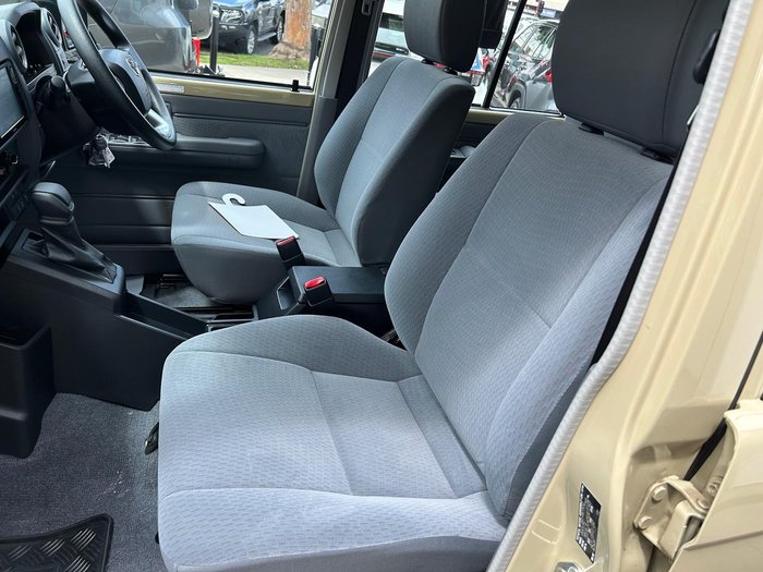 2024 Toyota Landcruiser GXL