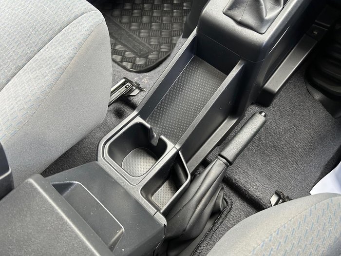 2024 Toyota Landcruiser GXL