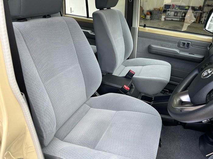 2024 Toyota Landcruiser GXL