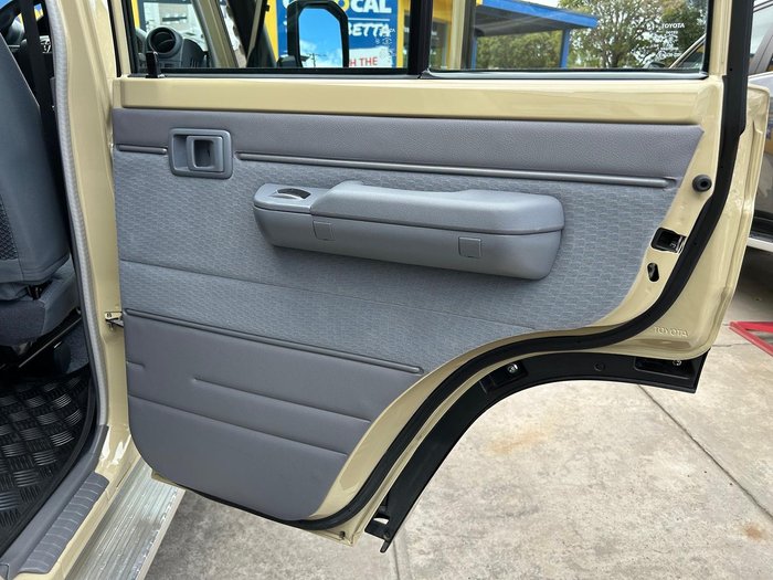 2024 Toyota Landcruiser GXL