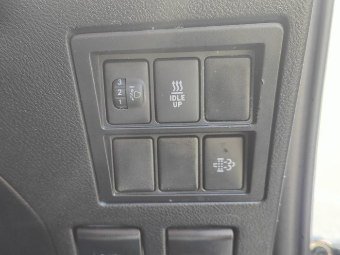 2020 Toyota Hilux SR