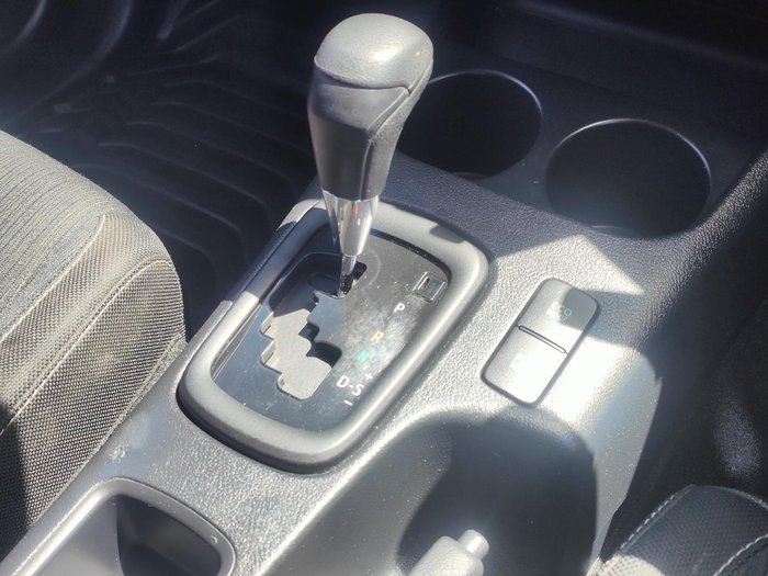 2020 Toyota Hilux SR