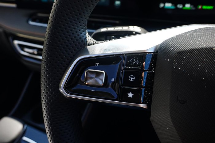 2025 MG HS Super Hybrid Essence