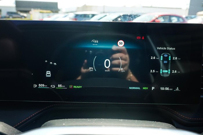 2025 MG HS Super Hybrid Essence