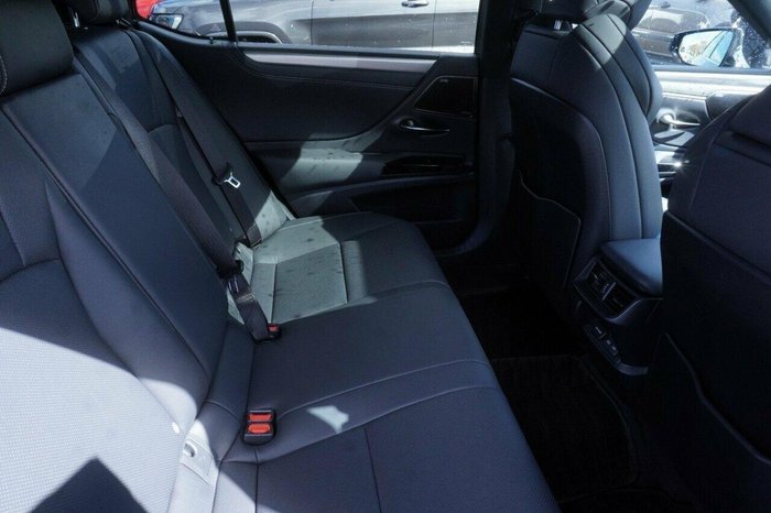 2024 Lexus ES 300h F Sport