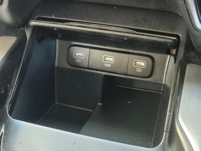 2022 Kia Sorento Sport