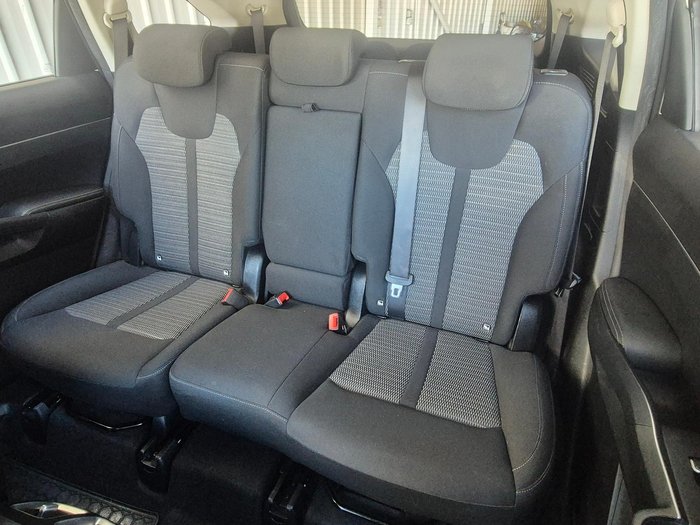 2022 Kia Sorento Sport