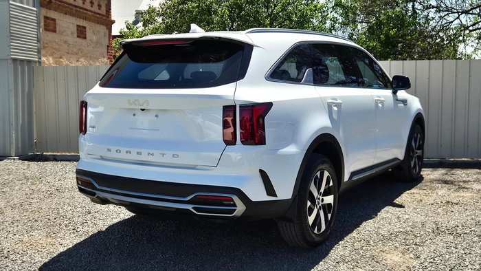 2022 Kia Sorento Sport
