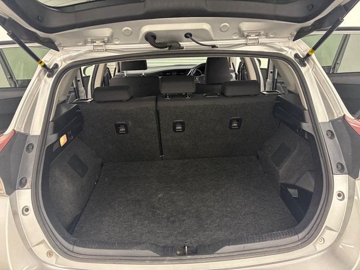 2016 Toyota Corolla Hybrid ZWE186R Silver Pearl