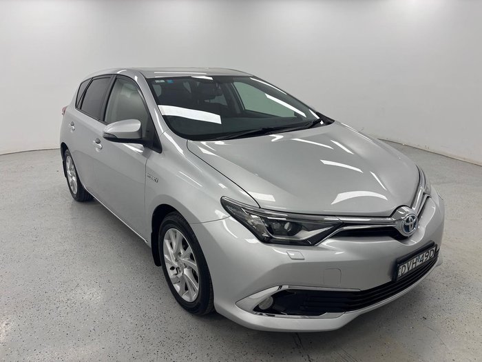 2016 Toyota Corolla Hybrid ZWE186R Silver Pearl