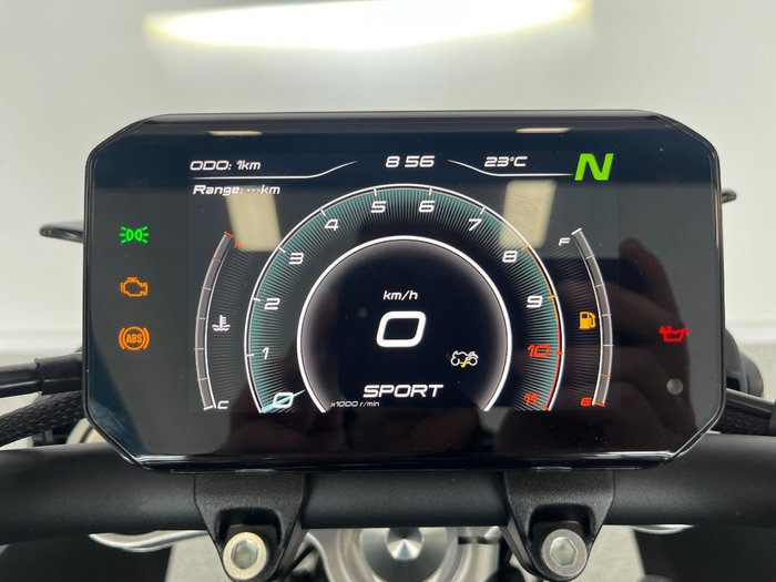 2023 CFMOTO 2023 CF MOTO 800NK SPORT NEBULA WHITE