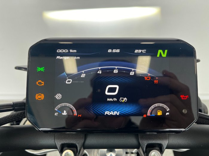 2023 CFMOTO 2023 CF MOTO 800NK SPORT NEBULA WHITE