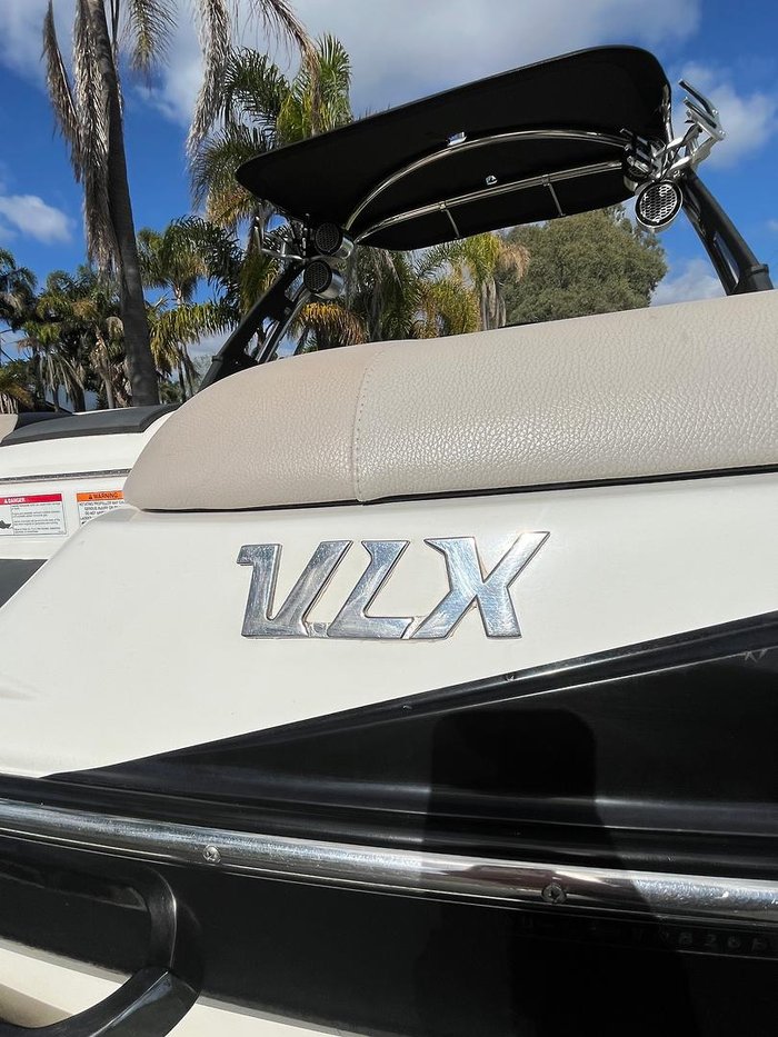 2011 Malibu Wakesetter 21 VLX