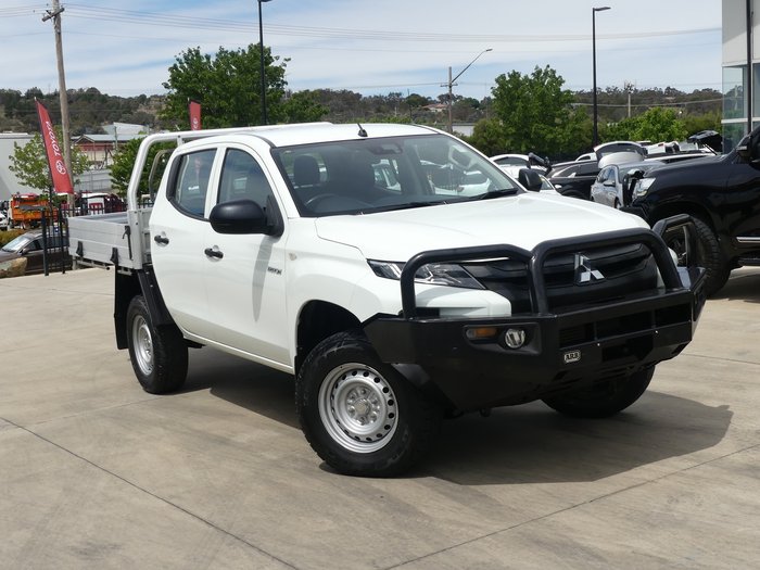 2021 Mitsubishi Triton GLX