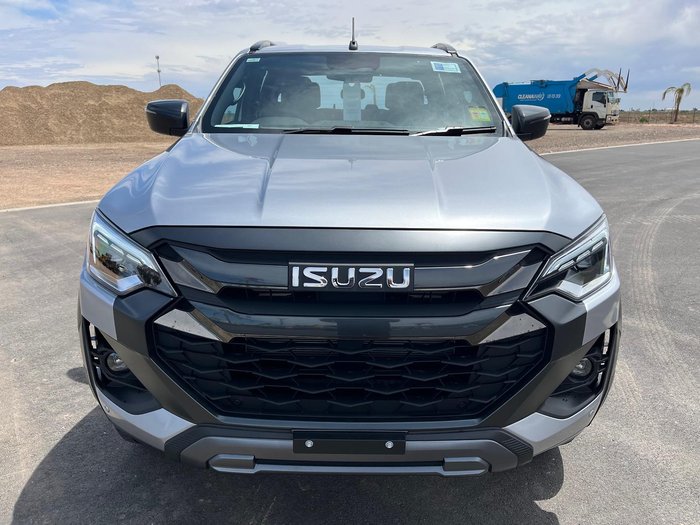2025 Isuzu D-MAX X-TERRAIN