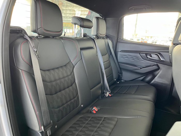 2025 Isuzu D-MAX X-TERRAIN