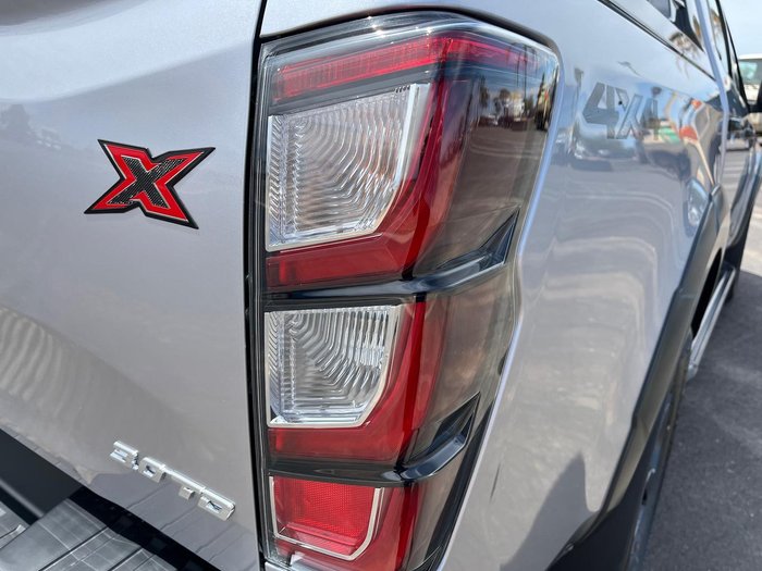 2025 Isuzu D-MAX X-TERRAIN