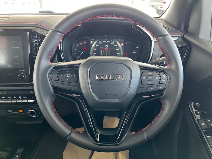 2025 Isuzu D-MAX X-TERRAIN