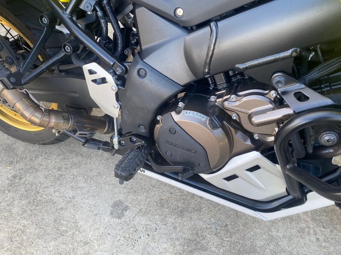 2022 Suzuki V-STROM 1050 (DL1050RQ) Yellow