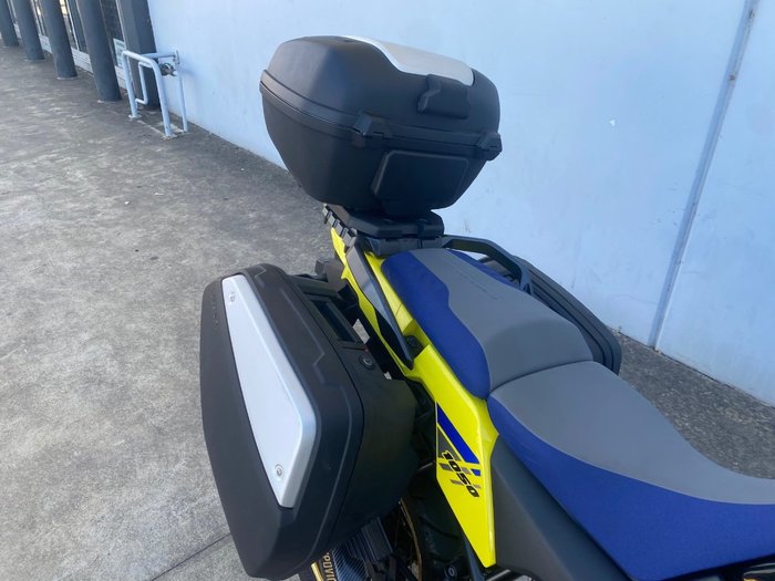 2022 Suzuki V-STROM 1050 (DL1050RQ) Yellow