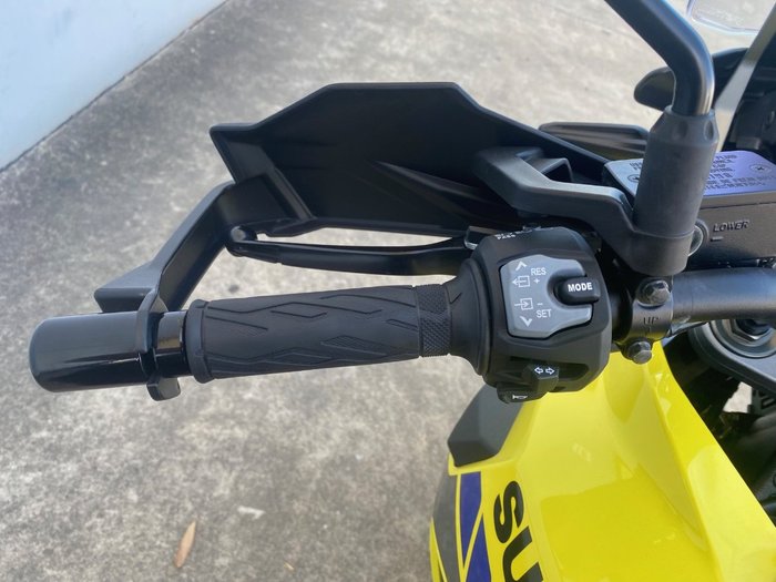 2022 Suzuki V-STROM 1050 (DL1050RQ) Yellow