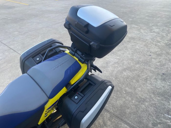 2022 Suzuki V-STROM 1050 (DL1050RQ) Yellow