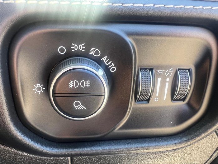 2023 RAM 1500 Laramie Sport RamBox