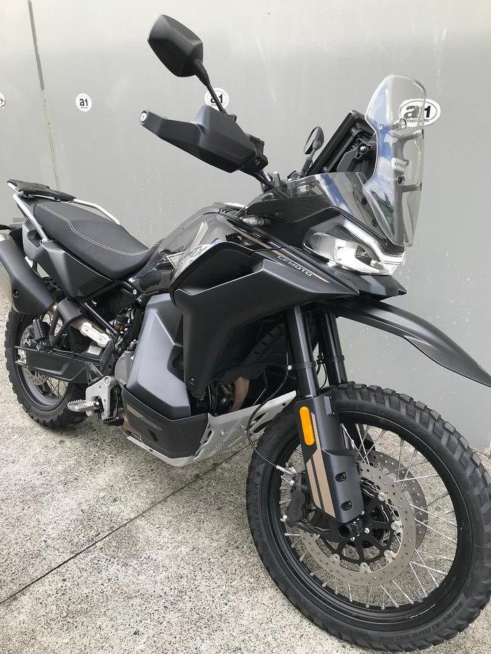 2025 CFMOTO 800MT-X LS