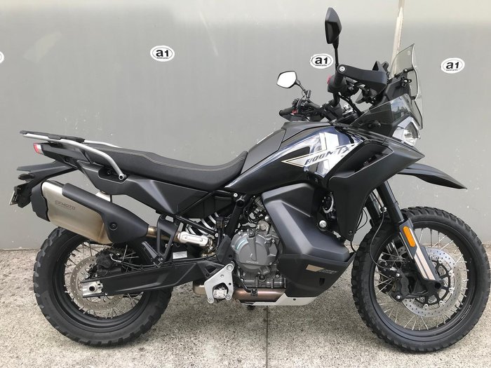 2025 CFMOTO 800MT-X LS