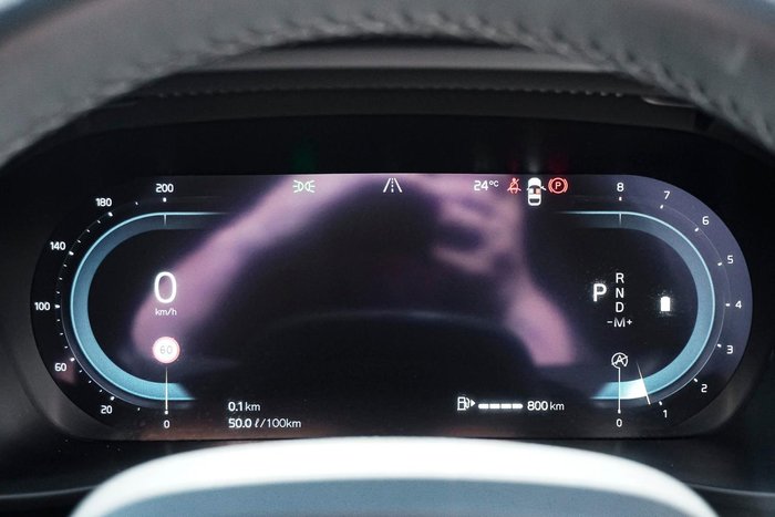 2023 Volvo XC40 Plus B4