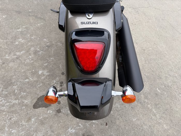 2018 Suzuki BOULEVARD C90T (VL1500B) Grey