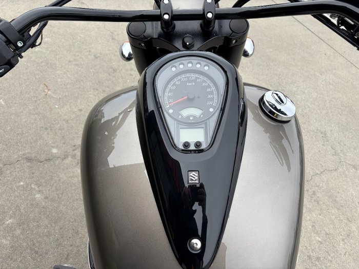 2018 Suzuki BOULEVARD C90T (VL1500B) Grey